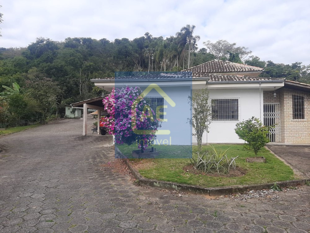 Casa à venda  no Espinheiros - Itajaí, SC. Imóveis