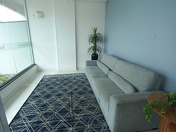 APARTAMENTO SEMI MOBILIADO BAIRRO CORDEIROS