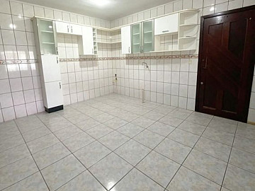 CASA SOZINHA BAIRRO ESPINHEIROS