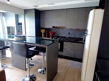 APARTAMENTO MOBILIADO